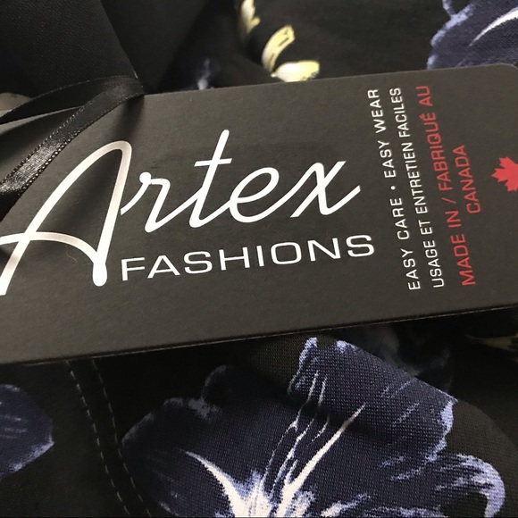 Artex Fashions Women’s Blazer Top Size S Blue - Picture 6 of 7